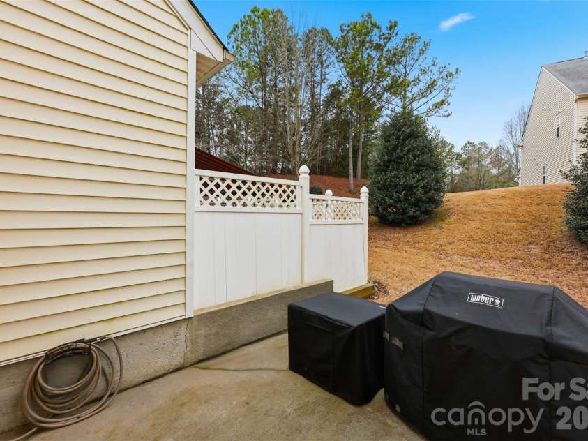 3096 Des Prez Avenue, Fort Mill, SC 29707.  MLS# CAR4353274, YatesRealty ID 10277. 