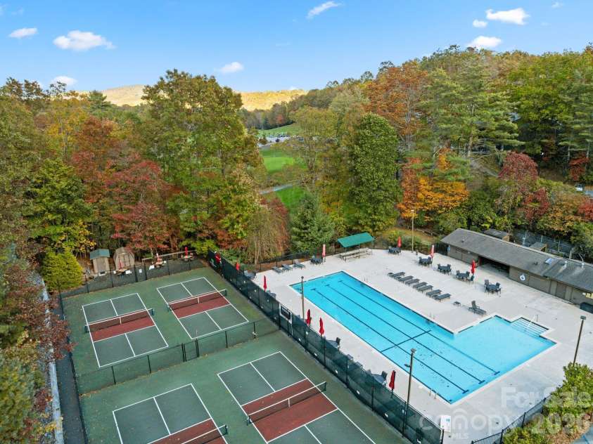 3814 Connestee Trail, Brevard, NC 28712.  MLS# CAR4355800, YatesRealty ID 10278. 