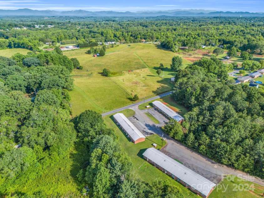 114, 111, 126 Farmside Drive, Forest City, NC 28043.  MLS# CAR4149916, YatesRealty ID 1028. 