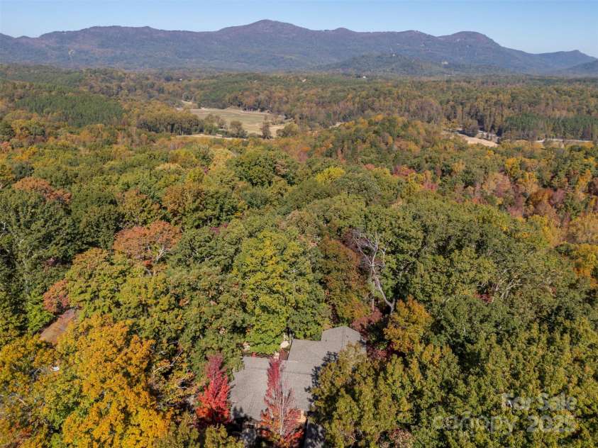 550 Ridgetop Road, Tryon, NC 28782.  MLS# CAR4195337, YatesRealty ID 10281. 