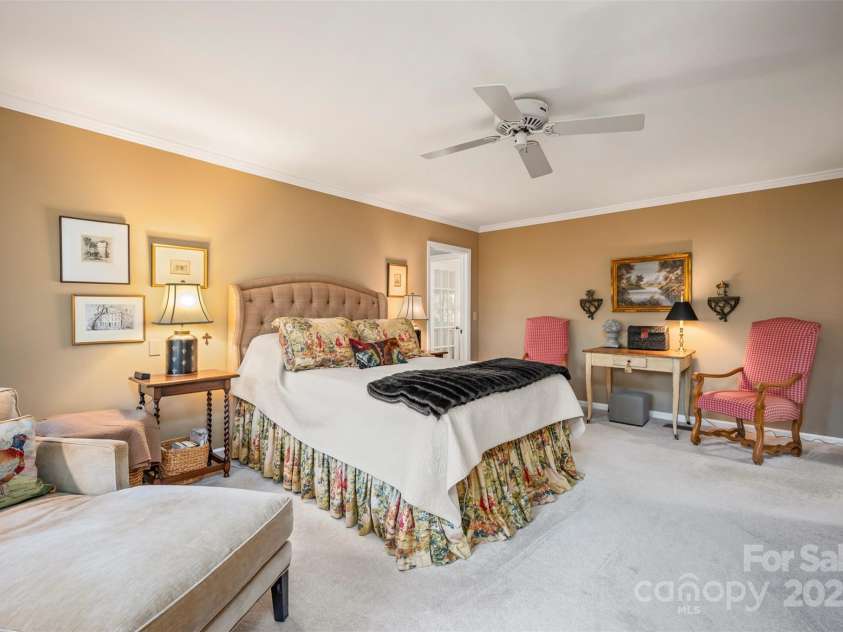 550 Ridgetop Road, Tryon, NC 28782.  MLS# CAR4195337, YatesRealty ID 10281. 