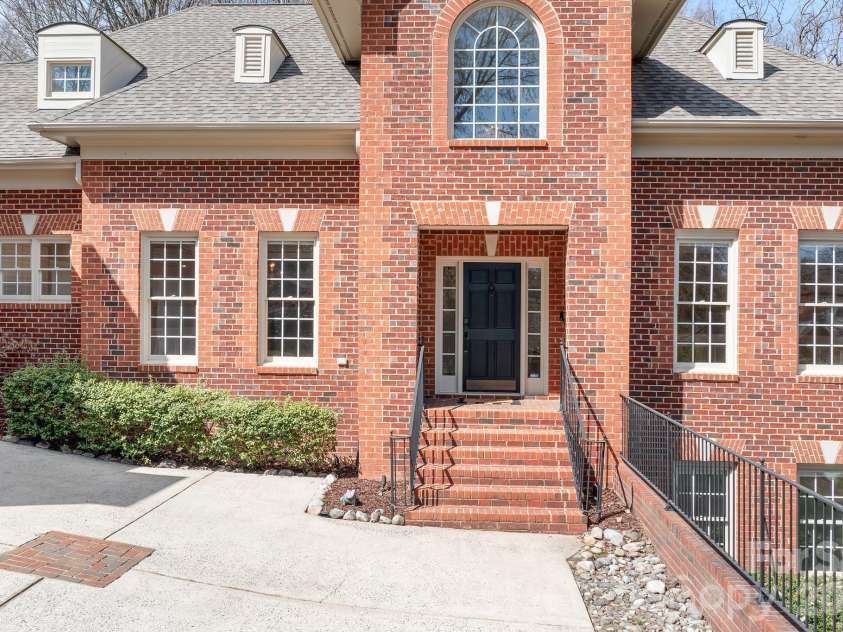 4247 Old Course Drive, Charlotte, NC 28277.  MLS# CAR4346855, YatesRealty ID 10282. 