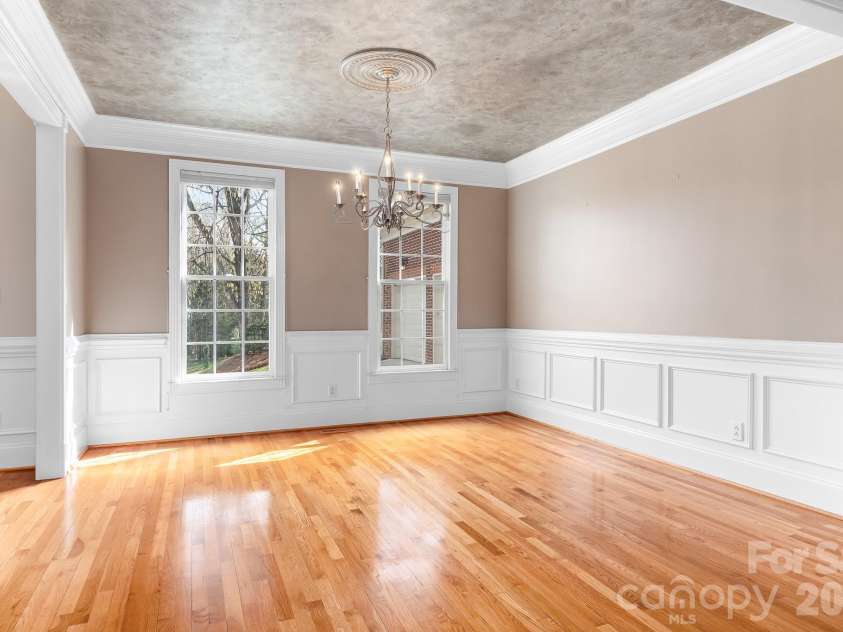 4247 Old Course Drive, Charlotte, NC 28277.  MLS# CAR4346855, YatesRealty ID 10282. Dining Room
