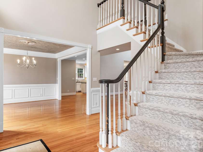 4247 Old Course Drive, Charlotte, NC 28277.  MLS# CAR4346855, YatesRealty ID 10282. Main Stair Case