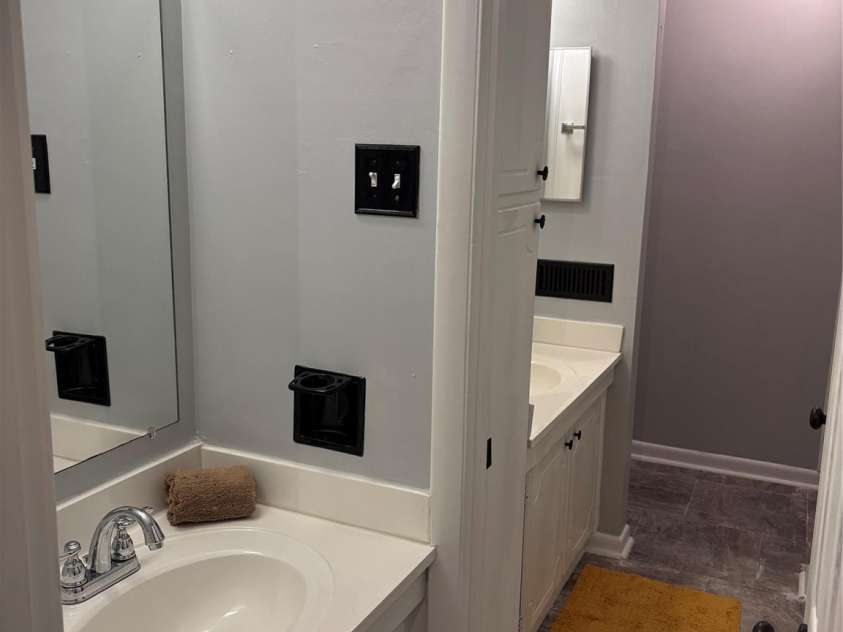 4609 Coronado Drive, Charlotte, NC 28212.  MLS# CAR4303005, YatesRealty ID 10284. 