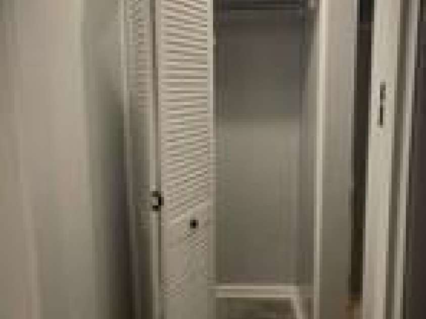 4609 Coronado Drive, Charlotte, NC 28212.  MLS# CAR4303005, YatesRealty ID 10284. 