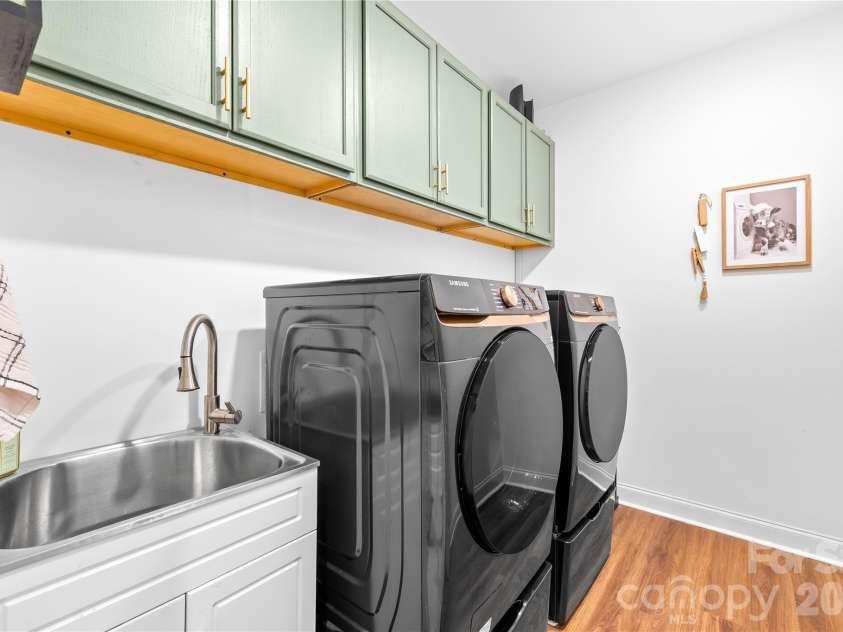 1320 Coppergate Drive, Salisbury, NC 28147.  MLS# CAR4362983, YatesRealty ID 10285. 