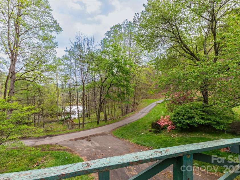 380 Echo Hill Drive, Green Mountain, NC 28740.  MLS# CAR4250746, YatesRealty ID 10285. 