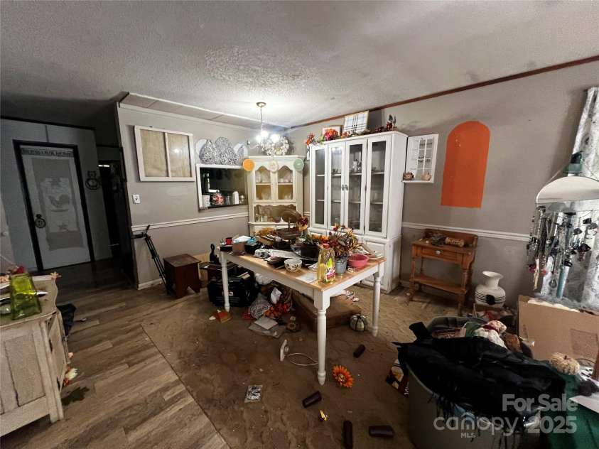 380 Echo Hill Drive, Green Mountain, NC 28740.  MLS# CAR4250746, YatesRealty ID 10285. Dining Room