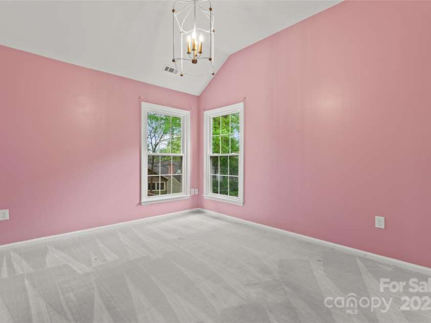 121 Northampton Drive, Mooresville, NC 28117.  MLS# CAR4250579, YatesRealty ID 10286. 