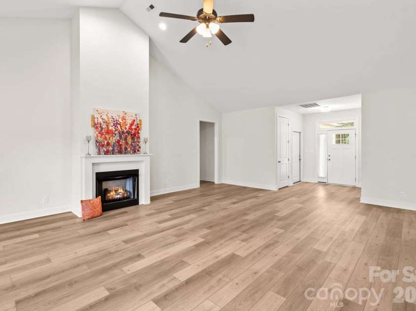 215 Village Lane, Salisbury, NC 28146.  MLS# CAR4341104, YatesRealty ID 10287. 