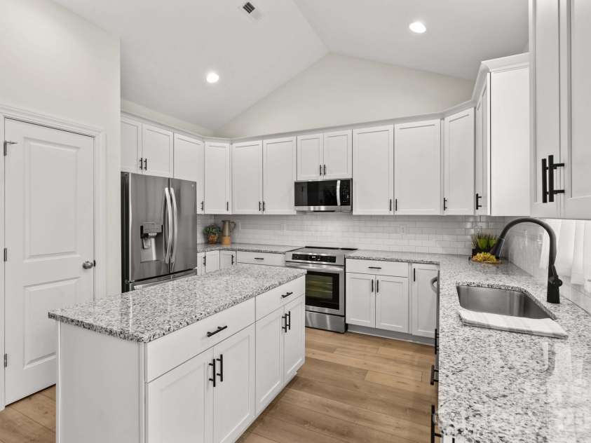 215 Village Lane, Salisbury, NC 28146.  MLS# CAR4341104, YatesRealty ID 10287. 