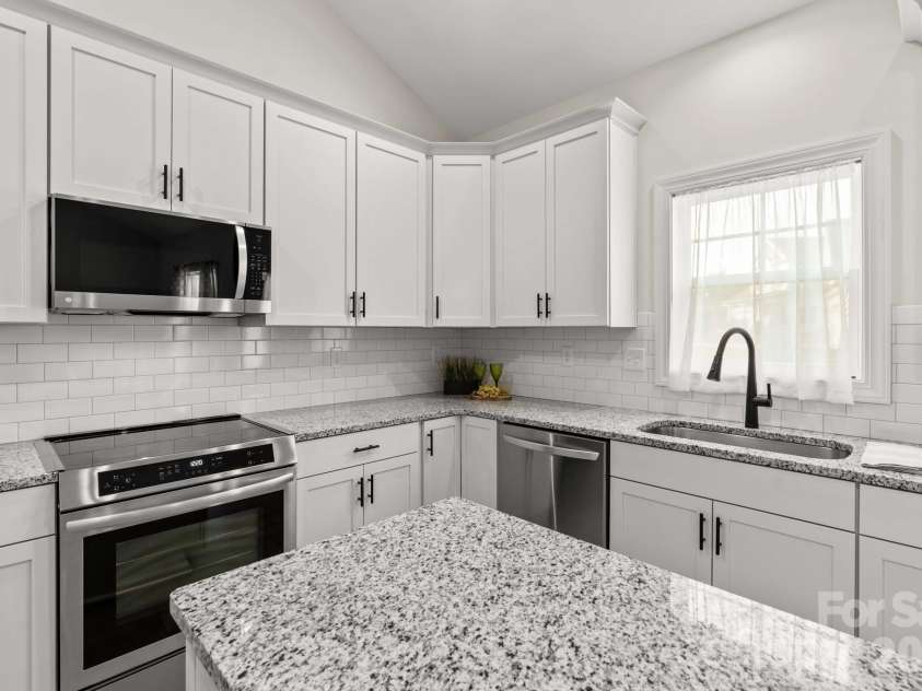 215 Village Lane, Salisbury, NC 28146.  MLS# CAR4341104, YatesRealty ID 10287. 