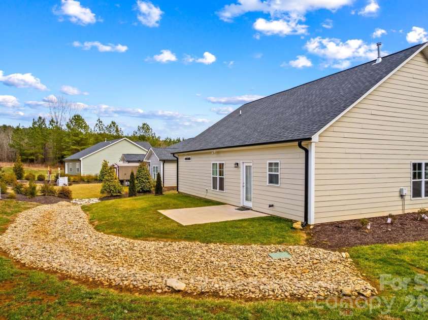 215 Village Lane, Salisbury, NC 28146.  MLS# CAR4341104, YatesRealty ID 10287. 