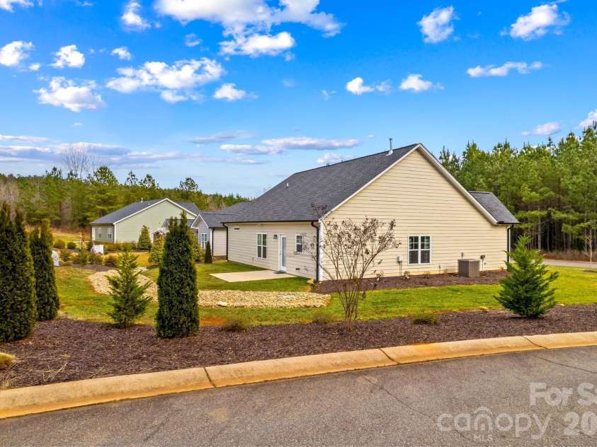 215 Village Lane, Salisbury, NC 28146.  MLS# CAR4341104, YatesRealty ID 10287. 