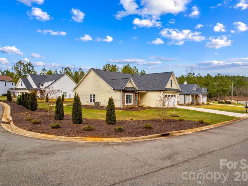 215 Village Lane, Salisbury, NC 28146.  MLS# CAR4341104, YatesRealty ID 10287. 