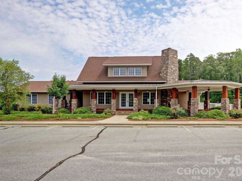 215 Village Lane, Salisbury, NC 28146.  MLS# CAR4341104, YatesRealty ID 10287. 