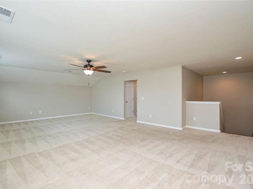 515 Cherry Blossom Avenue, Concord, NC 28027.  MLS# CAR4352090, YatesRealty ID 10288. 2nd Floor Loft