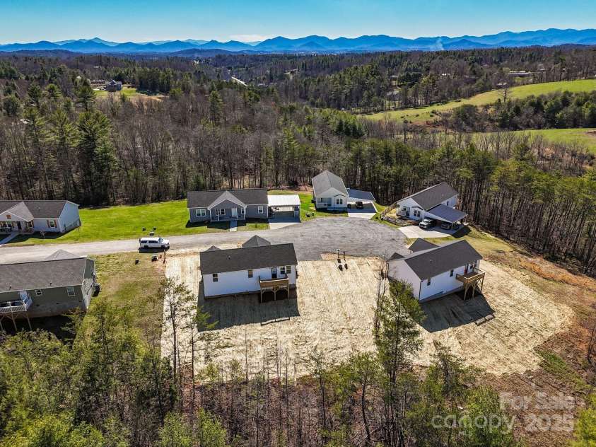 161 Wilson Farm Road, Weaverville, NC 28787.  MLS# CAR4216583, YatesRealty ID 10289. 