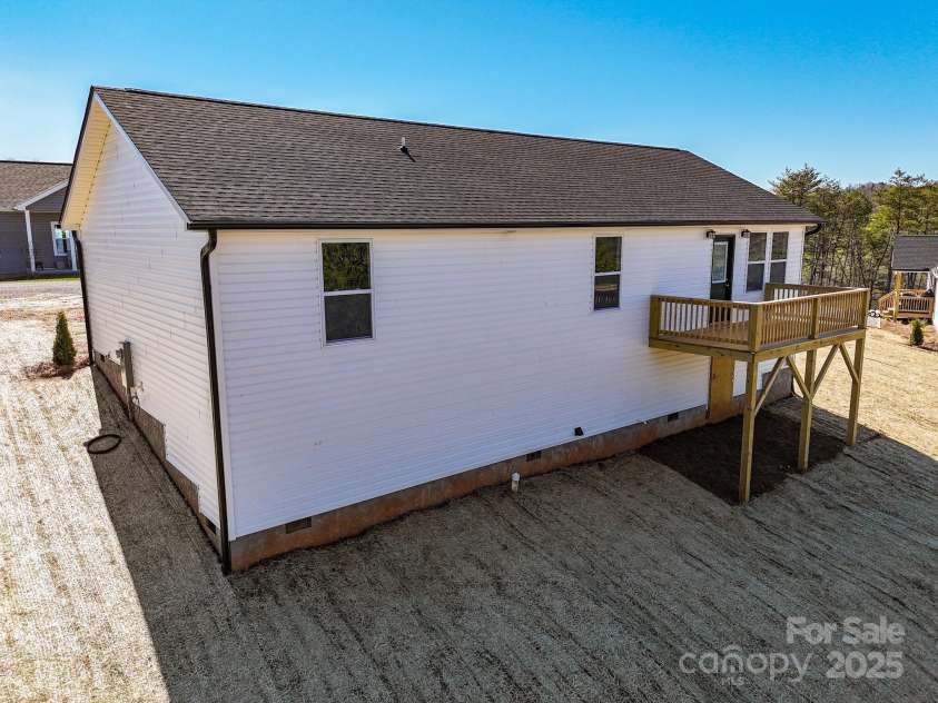 161 Wilson Farm Road, Weaverville, NC 28787.  MLS# CAR4216583, YatesRealty ID 10289. 