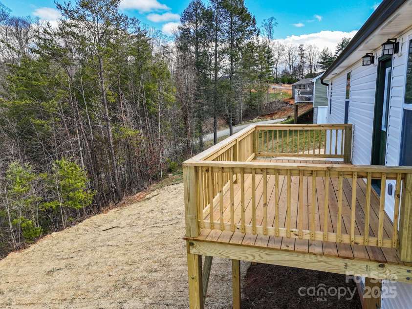 161 Wilson Farm Road, Weaverville, NC 28787.  MLS# CAR4216583, YatesRealty ID 10289. 