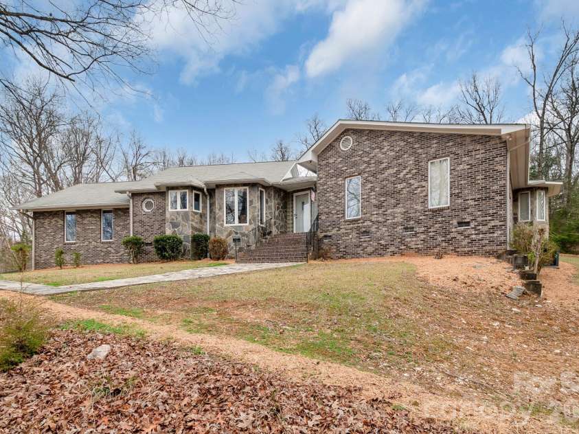 1643 Old Pardue Road, Lancaster, SC 29720.  MLS# CAR4354718, YatesRealty ID 10289. 