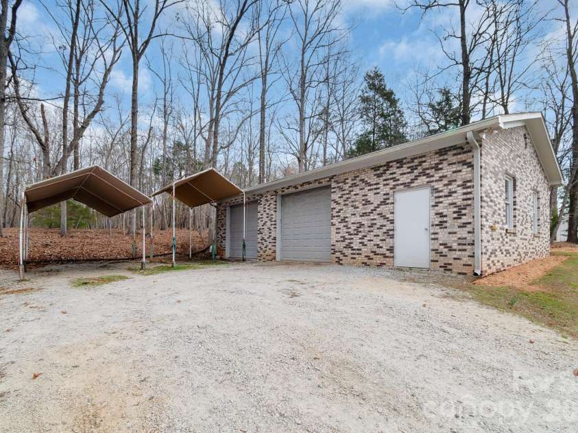 1643 Old Pardue Road, Lancaster, SC 29720.  MLS# CAR4354718, YatesRealty ID 10289. 