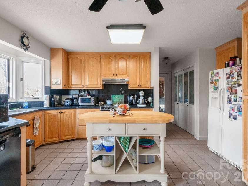 1643 Old Pardue Road, Lancaster, SC 29720.  MLS# CAR4354718, YatesRealty ID 10289. 