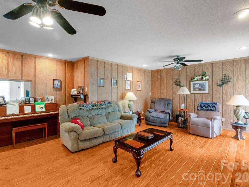 1643 Old Pardue Road, Lancaster, SC 29720.  MLS# CAR4354718, YatesRealty ID 10289. 
