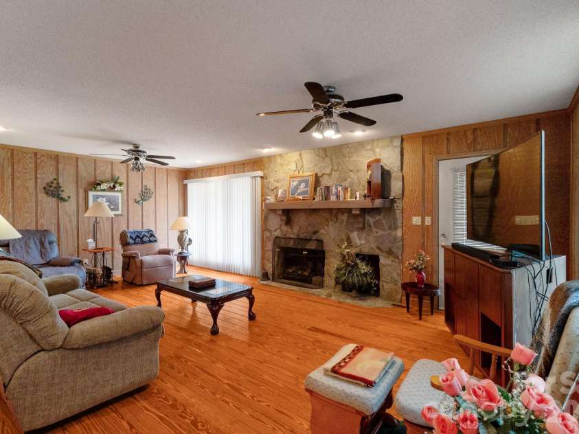 1643 Old Pardue Road, Lancaster, SC 29720.  MLS# CAR4354718, YatesRealty ID 10289. 