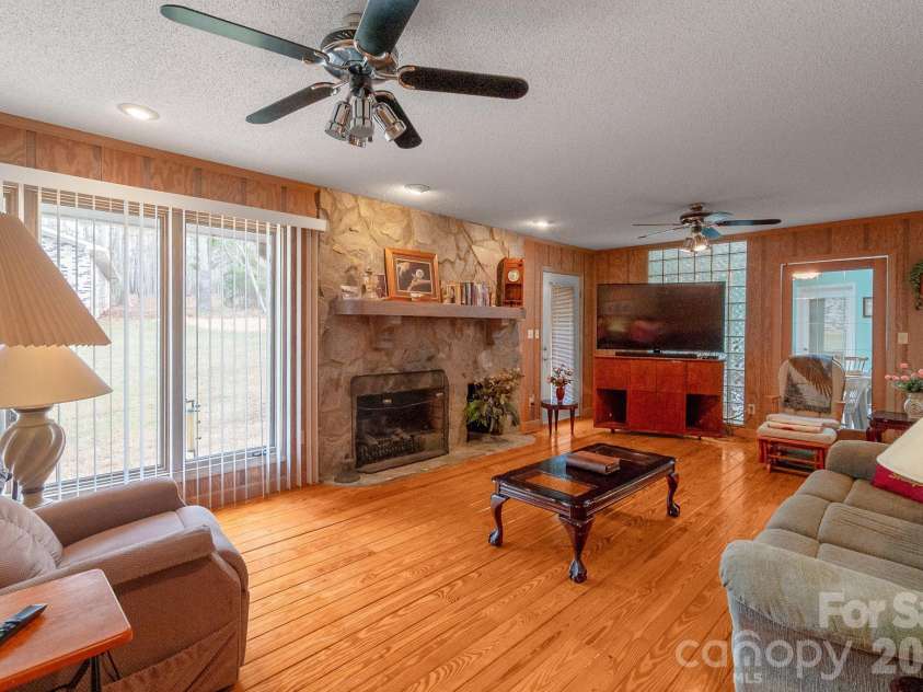 1643 Old Pardue Road, Lancaster, SC 29720.  MLS# CAR4354718, YatesRealty ID 10289. 