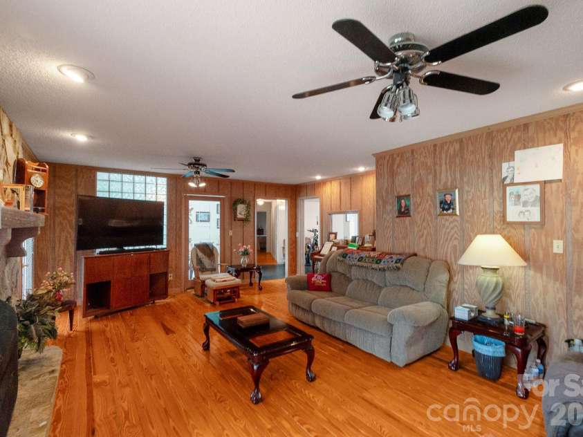 1643 Old Pardue Road, Lancaster, SC 29720.  MLS# CAR4354718, YatesRealty ID 10289. 