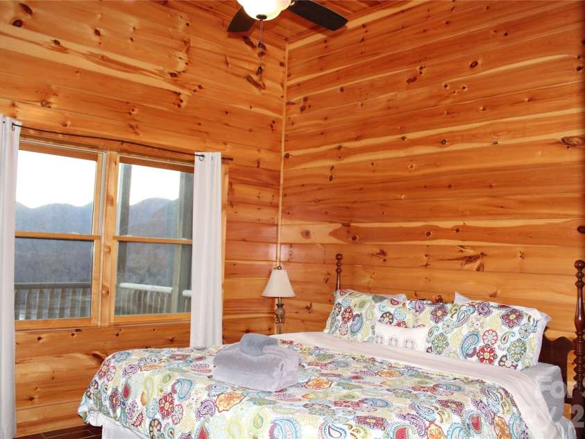 109 Overlook Point Lane, Lake Lure, NC 28746.  MLS# CAR4336925, YatesRealty ID 1029. Bedroom #3 with ensuite full bathroom.