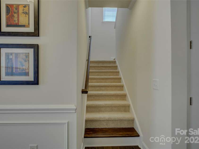 16524 Palisades Commons Drive, Charlotte, NC 28278.  MLS# CAR4241879, YatesRealty ID 10291. 