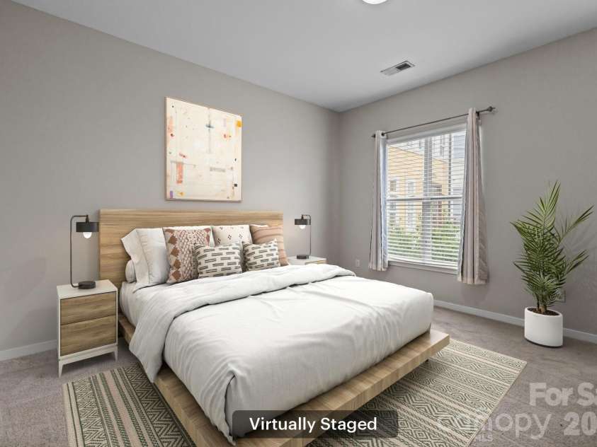 2125 Southend Drive, Charlotte, NC 28203.  MLS# CAR4347496, YatesRealty ID 10291. 