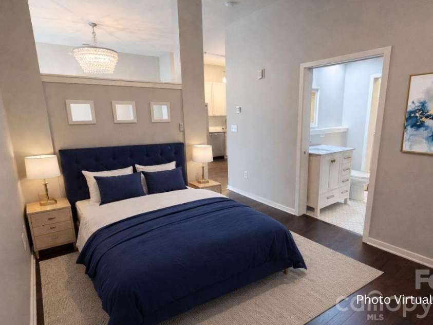 2125 Southend Drive, Charlotte, NC 28203.  MLS# CAR4349676, YatesRealty ID 10291. 