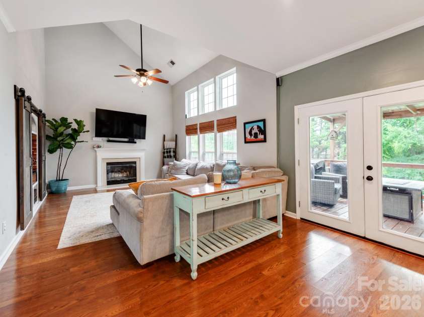 5999 Brookstone Drive, Concord, NC 28027.  MLS# CAR4361965, YatesRealty ID 10292. 