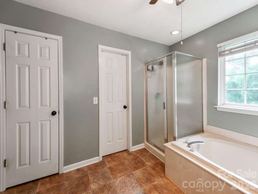 5999 Brookstone Drive, Concord, NC 28027.  MLS# CAR4361965, YatesRealty ID 10292. 