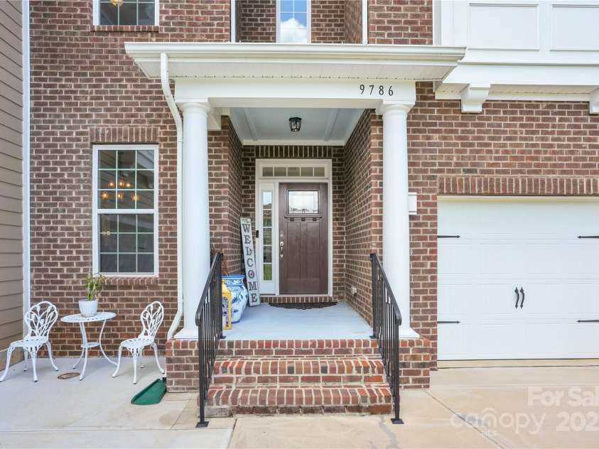 9786 Verdun Court, Fort Mill, SC 29707.  MLS# CAR4280769, YatesRealty ID 10292. 