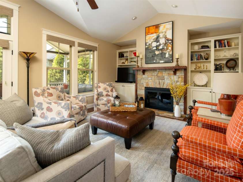 23 Estatoe Gap Road, Biltmore Lake, NC 28715.  MLS# CAR4252032, YatesRealty ID 10294. 