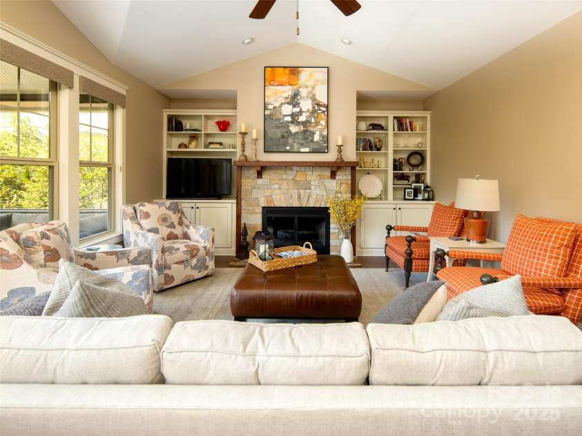 23 Estatoe Gap Road, Biltmore Lake, NC 28715.  MLS# CAR4252032, YatesRealty ID 10294. 