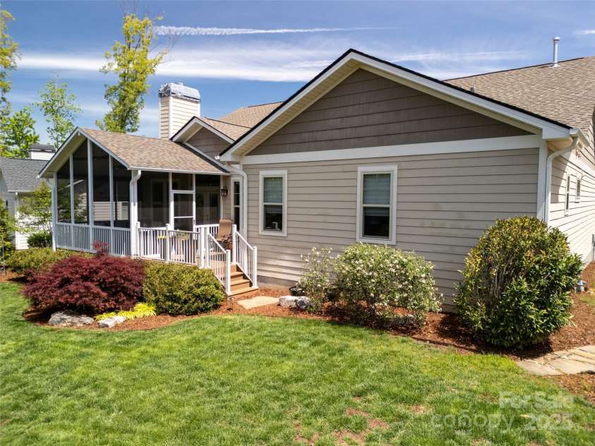 23 Estatoe Gap Road, Biltmore Lake, NC 28715.  MLS# CAR4252032, YatesRealty ID 10294. 