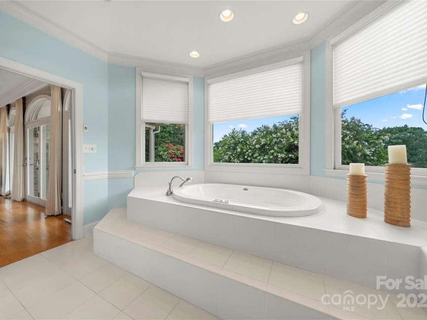 7980 Bradford Lane, Denver, NC 28037.  MLS# CAR4302280, YatesRealty ID 10298. 