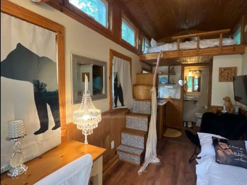 45 tomahawk Drive, Sapphire, NC 28774.  MLS# CAR4309556, YatesRealty ID 1030. 