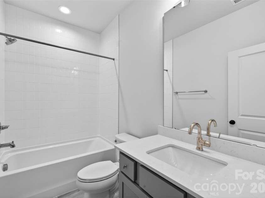 7237 Westrow Avenue, Charlotte, NC 28278.  MLS# CAR4311743, YatesRealty ID 1030. Bath #3 with tile shower.