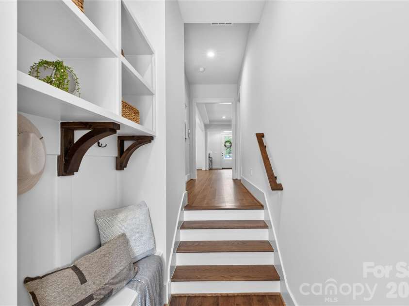 7237 Westrow Avenue, Charlotte, NC 28278.  MLS# CAR4311743, YatesRealty ID 1030. Custom drop zone off the garage offers convenient storage for daily use.