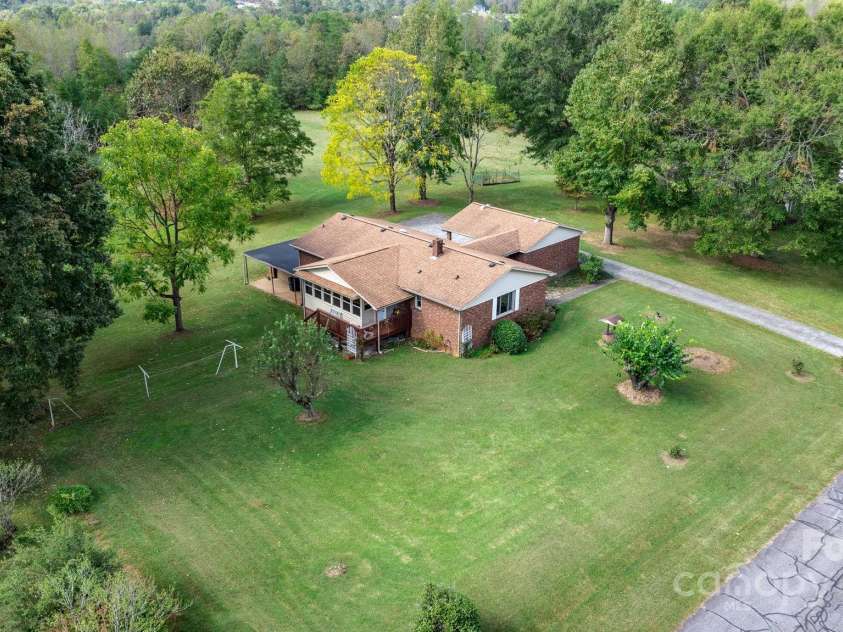 721 Harris Avenue, Valdese, NC 28690.  MLS# CAR4185664, YatesRealty ID 10301. 