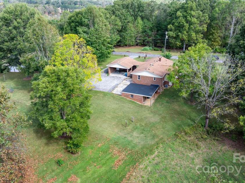 721 Harris Avenue, Valdese, NC 28690.  MLS# CAR4185664, YatesRealty ID 10301. 