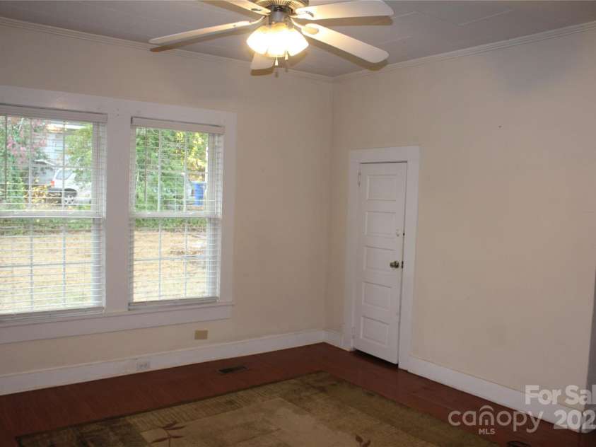 436 Oakwood Avenue, Albemarle, NC 28001.  MLS# CAR4173402, YatesRealty ID 10303. 