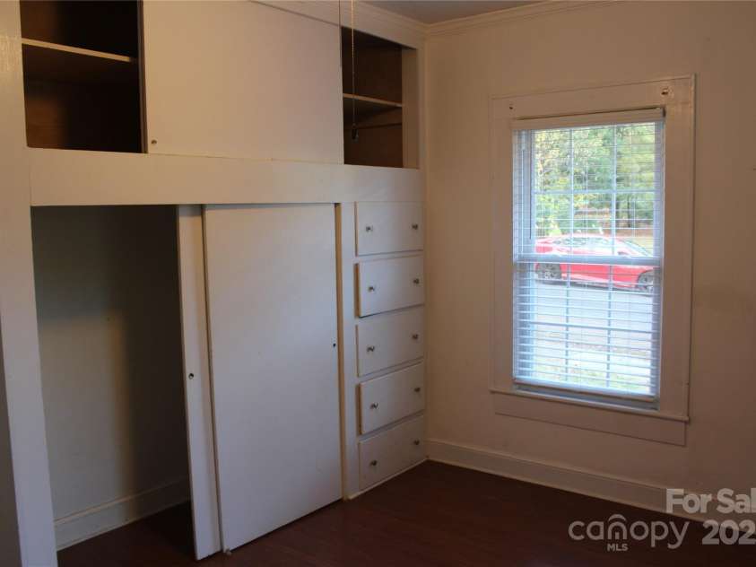 436 Oakwood Avenue, Albemarle, NC 28001.  MLS# CAR4173402, YatesRealty ID 10303. 